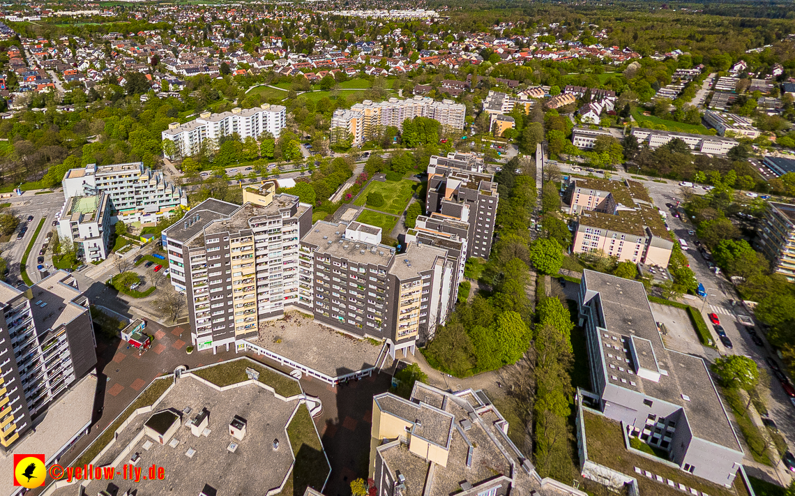 04.05.2023 - Luftbilder vom Marx-Zentrum uns seiner Umgebung in Neuperlach